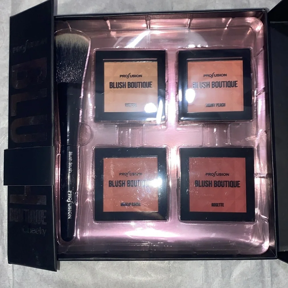 Profusion cosmetics blush set rosette makeup brand new with brush & shades